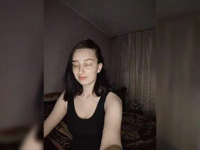 FitnessBunny – webcam model profile photo Image 11