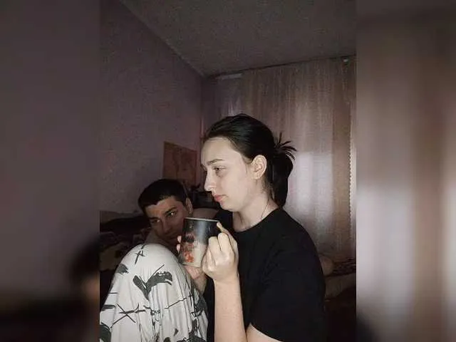 FitnessBunny – webcam model profile photo Image 12