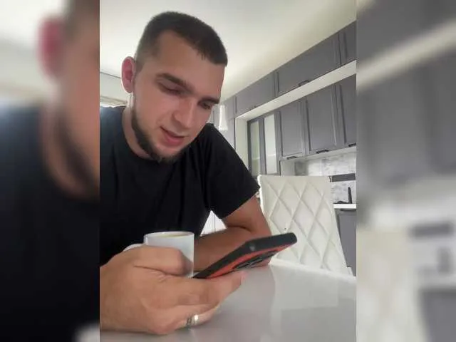 SeleneHart – webcam model profile photo Image 14