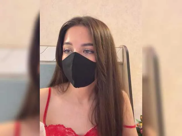 AlanaPierce – webcam model profile photo Image 16