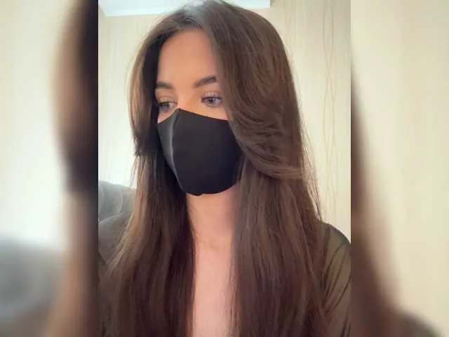 AlanaPierce – webcam model profile photo Image 2