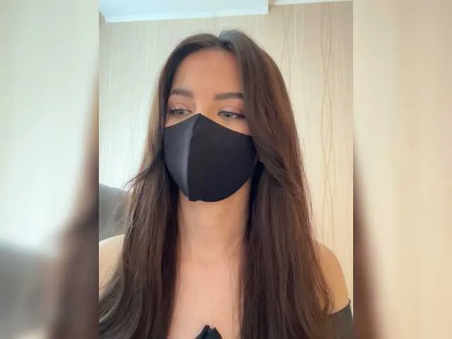 AlanaPierce – webcam model profile photo Image 6