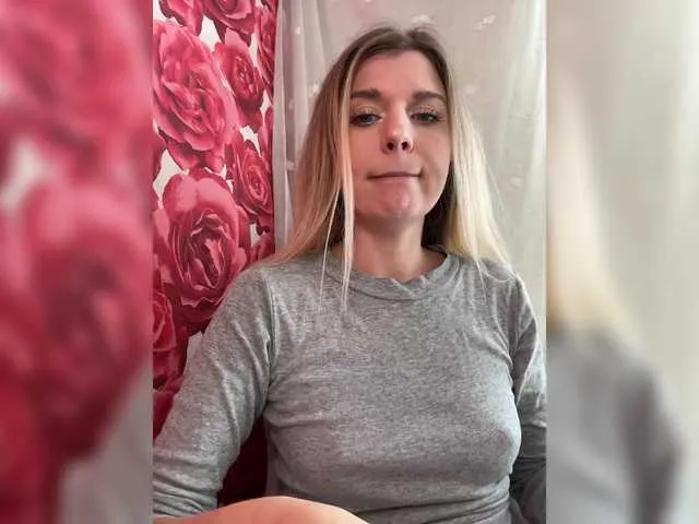 AbrilSilva – webcam model profile photo Image 13