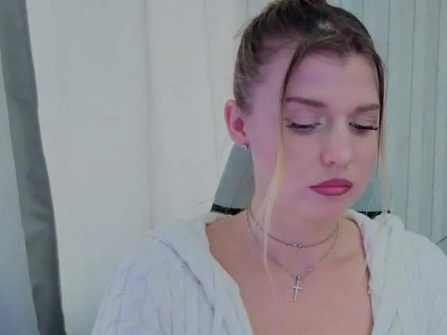 AbrilSilva – webcam model profile photo Image 19