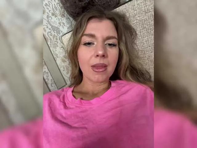 AbrilSilva – webcam model profile photo Image 5