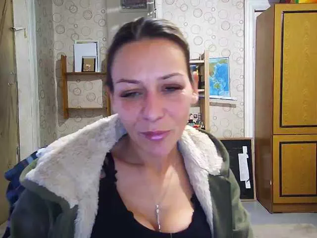 JadeRusell – webcam model profile photo Image 16