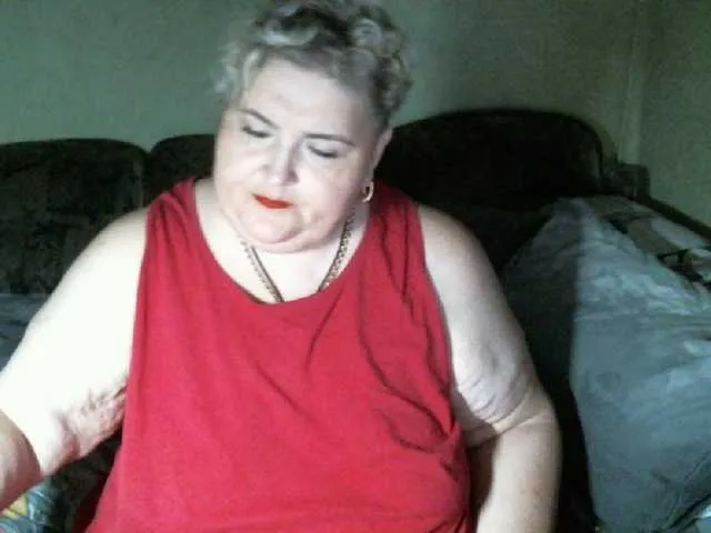 Lililth_Capri77 – webcam model profile photo Image 4