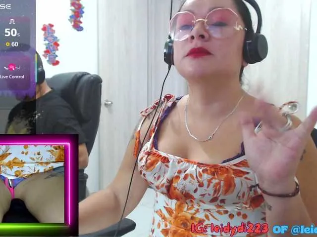 LalyCooper – webcam model profile photo Image 17