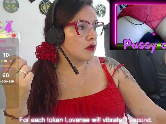LalyCooper – webcam model profile photo Image 7