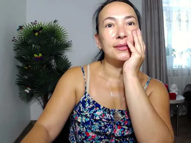 HanaSong – webcam model profile photo Image 6