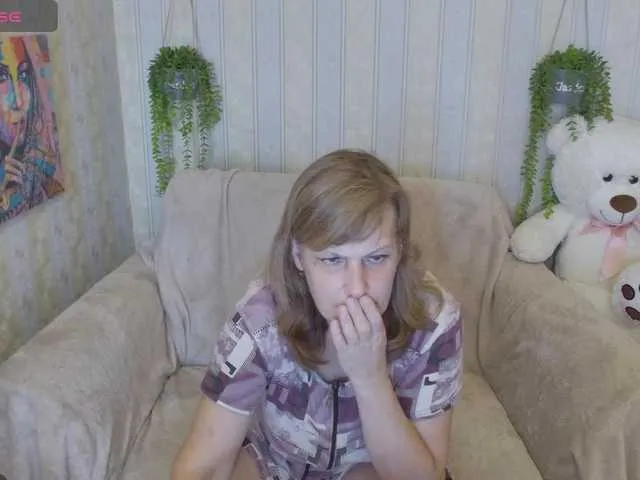 MiaRosel – webcam model profile photo Image 4