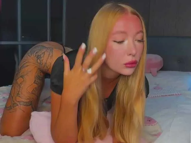 Wow-nisha – webcam model profile photo Image 11