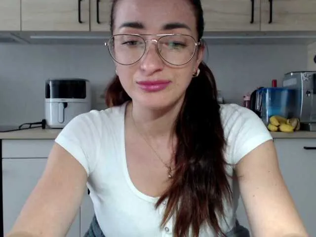 vanesadimaria – webcam model profile photo Image 2