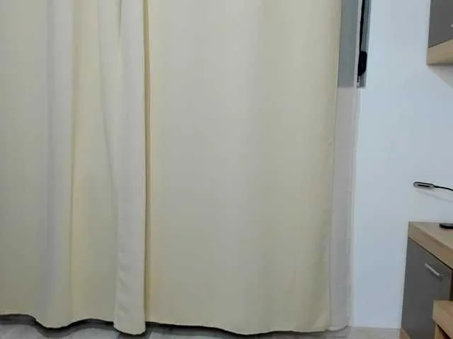 KarlaColleman – webcam model profile photo Image 17