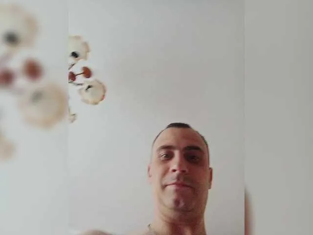 LOVESEKS30's Thumb Image