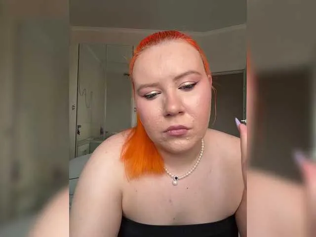 EmmaShaykk – webcam model profile photo Image 10