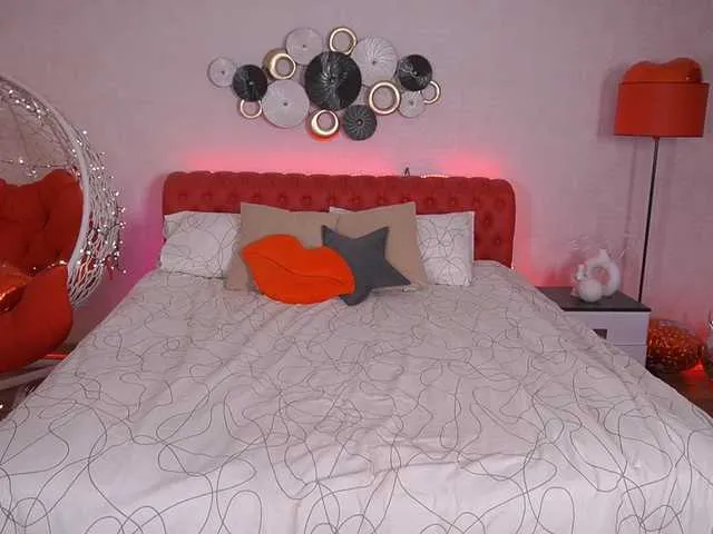 Glamouros – webcam model profile photo Image 4
