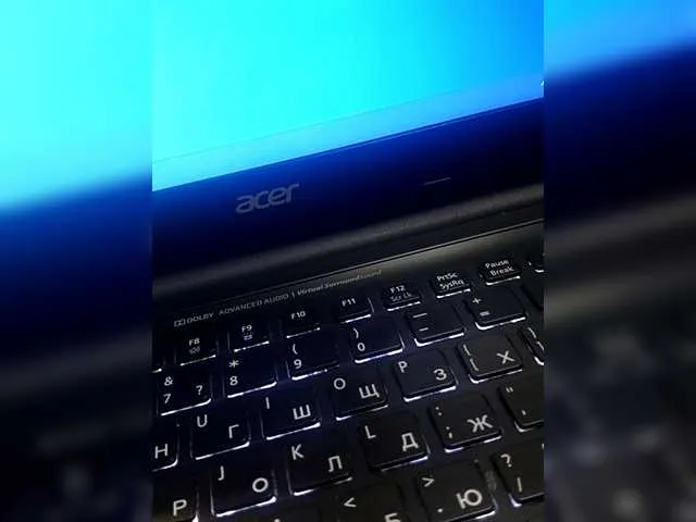 LennaVoss – webcam model profile photo Image 7