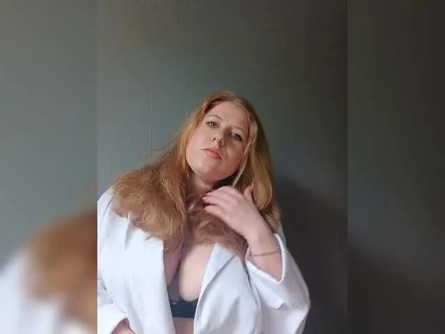HanaSong – webcam model profile photo Image 2
