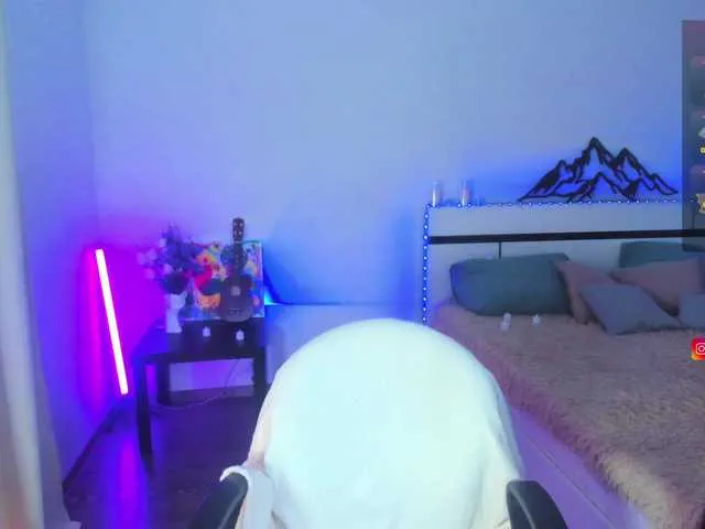 KarimeHills – webcam model profile photo Image 13