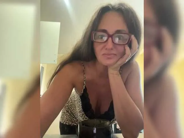 SienaCruz – webcam model profile photo Image 7