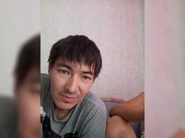 ValenWill – webcam model profile photo Image 12