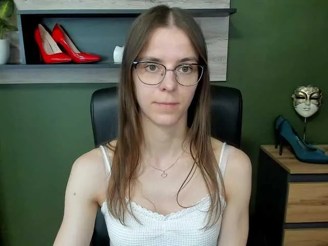 MiaRosel – webcam model profile photo Image 16