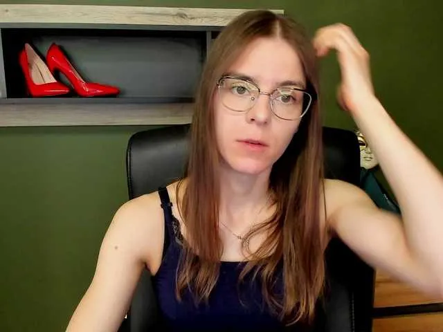 MiaRosel – webcam model profile photo Image 2