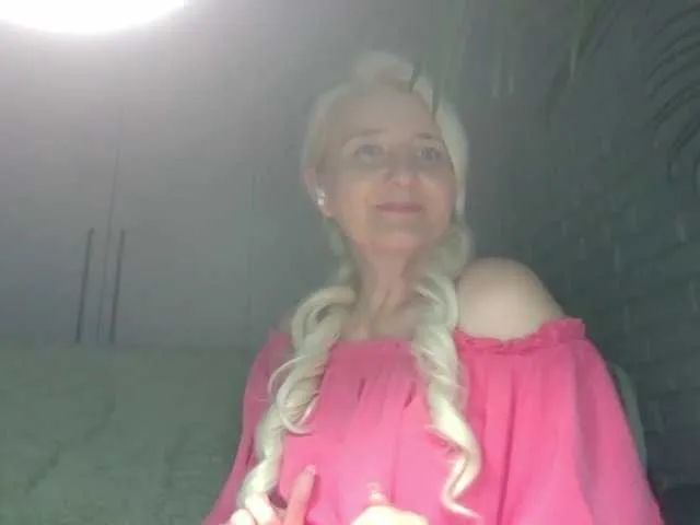 Live with RamonaWallace on FliCam Image 13