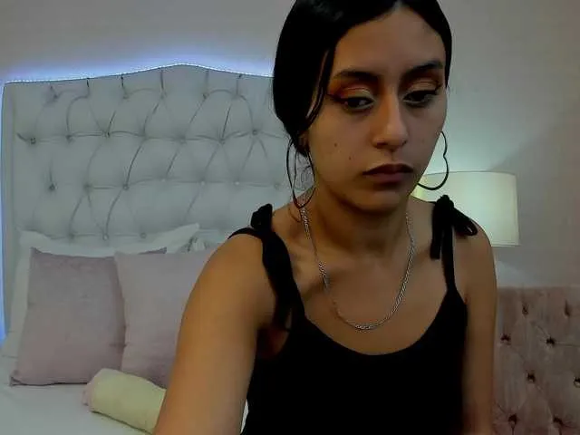 vanesadimaria – webcam model profile photo Image 10