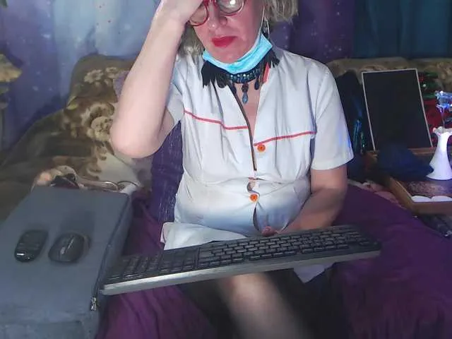 Live with AdrianaAkerman on FliCam Image 14