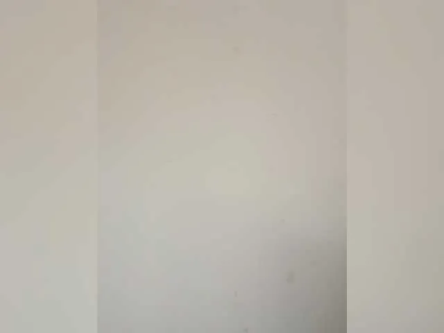 FitnessBunny – webcam model profile photo Image 12