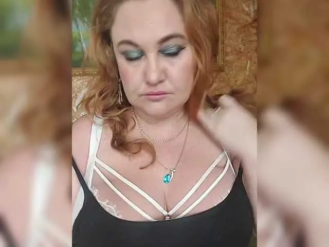 LissyLuxe – webcam model profile photo Image 18