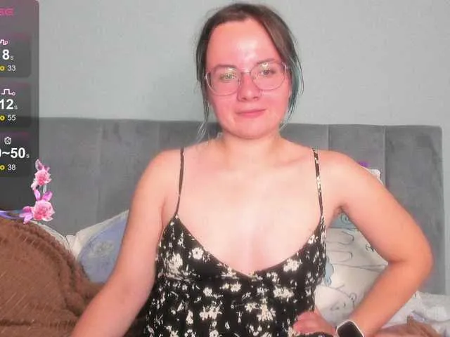 MiaRosel – webcam model profile photo Image 4