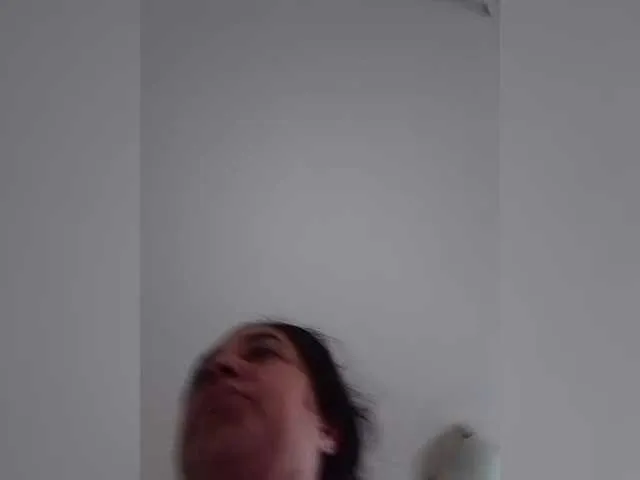 MiraDelynn – webcam model profile photo Image 13