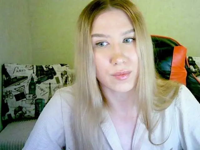 Live with milk_sugar on FliCam Image 12