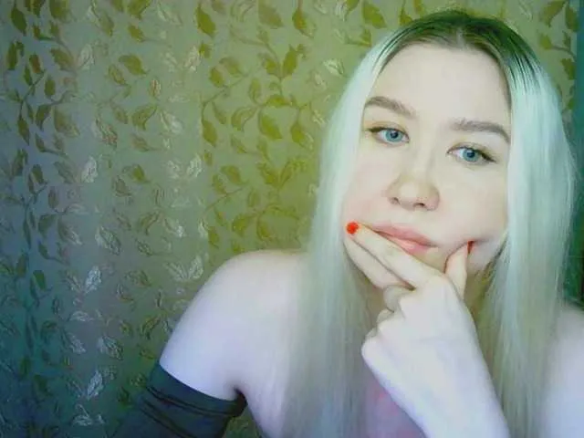 Live with milk_sugar on FliCam Image 5