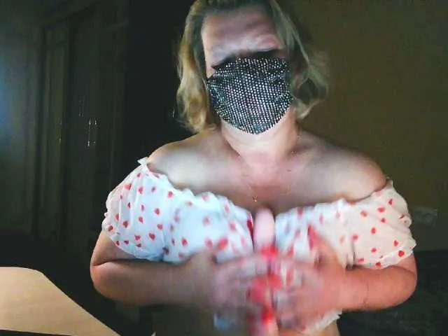 HanaSong – webcam model profile photo Image 4
