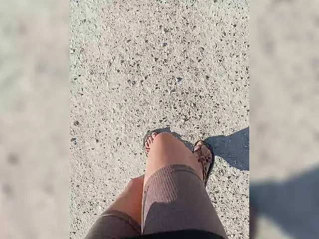 AntonellaRodman – webcam model profile photo Image 17