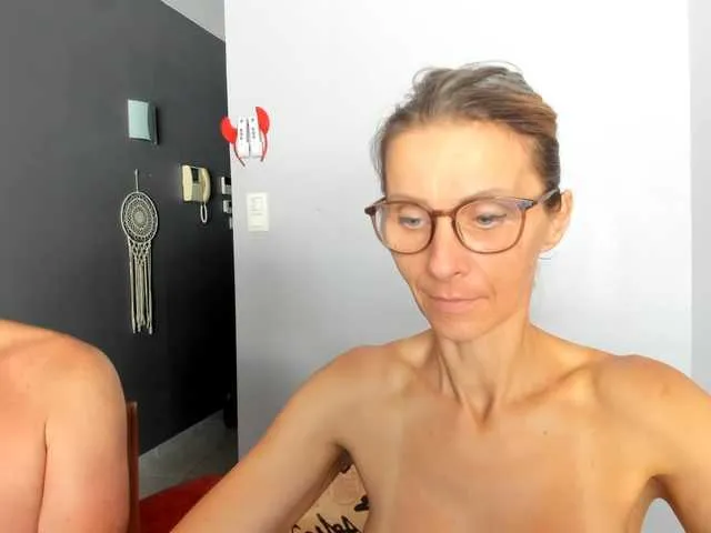 AtheneaStorms – webcam model profile photo Image 4