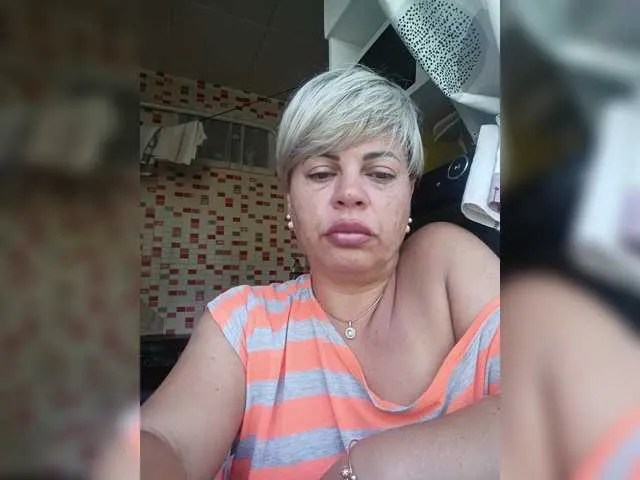 PamelaHudosn – webcam model profile photo Image 16