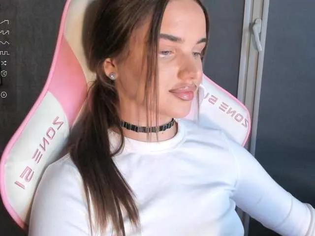 RamonaHill – webcam model profile photo Image 9