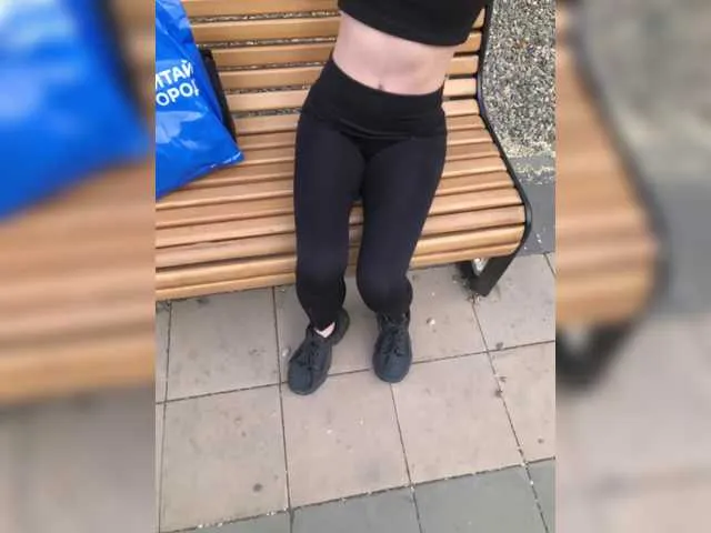 JenCarter – webcam model profile photo Image 2