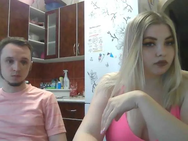 FitnessBunny – webcam model profile photo Image 2