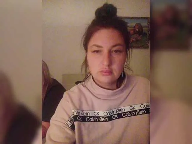 linawethot – webcam model profile photo Image 9