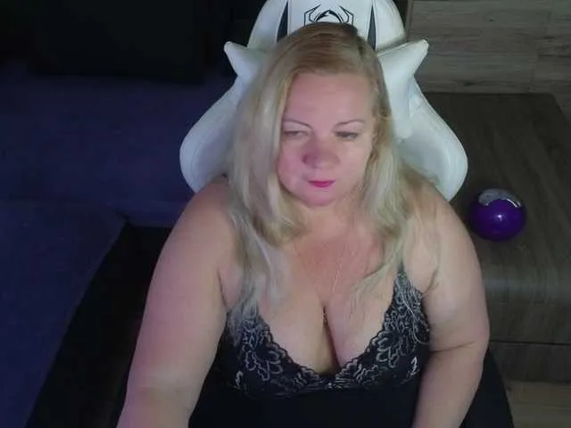 Lililth_Capri77 – webcam model profile photo Image 16