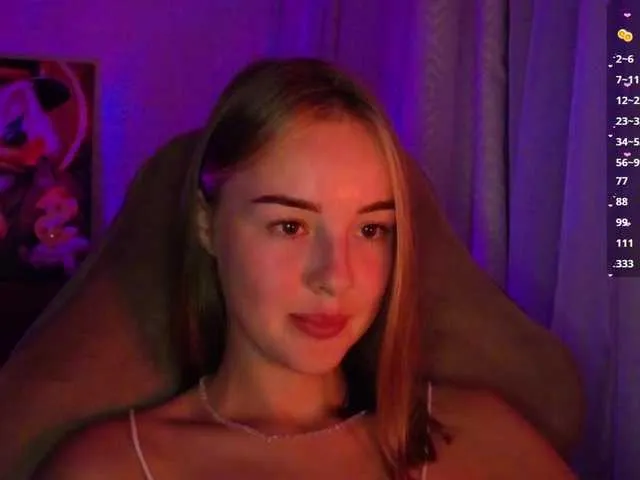 VaniaLee – webcam model profile photo Image 2