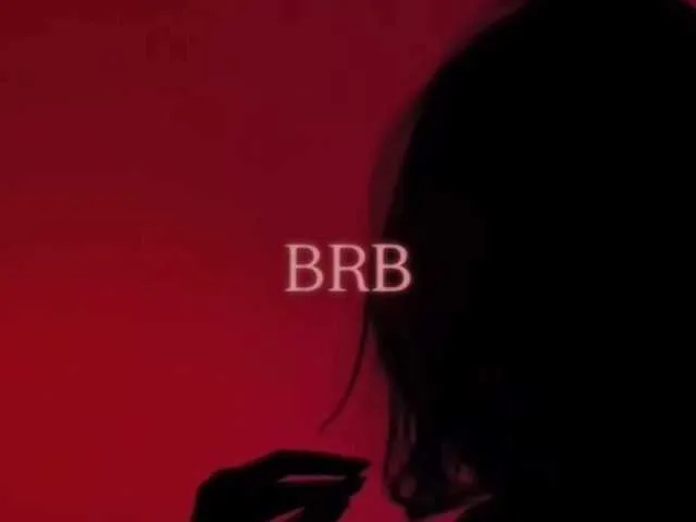 VaniaLee – webcam model profile photo Image 9