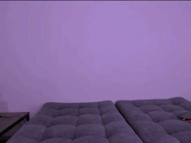 TeenieMarie – webcam model profile photo Image 7