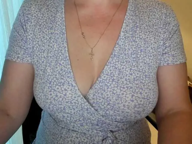 Lililth_Capri77 – webcam model profile photo Image 5